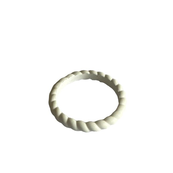 Enso Silicone Ring Unisex Size 7 White Rope Ring Comfortable Lightweight Modern - Picture 1 of 3